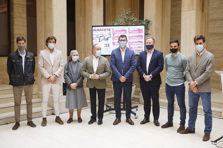 En las taquillas de la plaza de toros de Albacete ya se venden las entradas del Festival Benéfico del Cotolengo