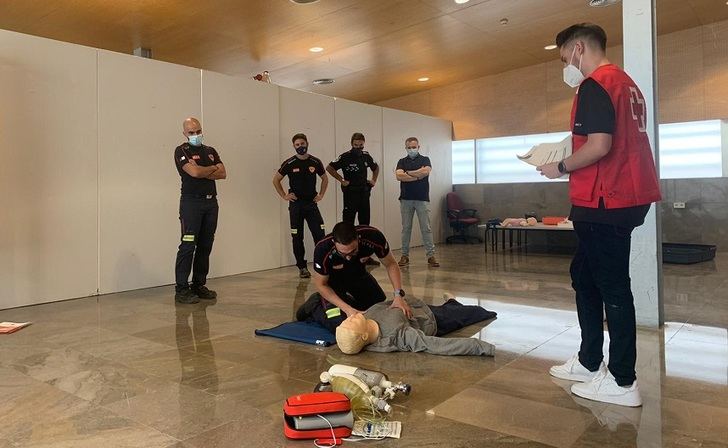 Curso de reanimación cardiopulmonar y uso del desfibrilador en Albacete, para grupos de intervención en emergencias