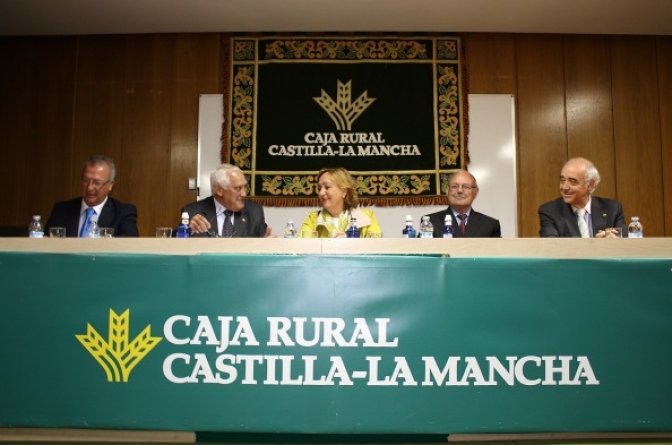 La consejera de Agricultura señala que “si se atiende ca nuestro campo, éste puede crear buena parte del empleo que tanto necesitamos en nuestra región”