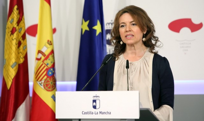 La consejera de Bienestar Social de Castilla-La Mancha reivindica la figura de los trabajadores sociales