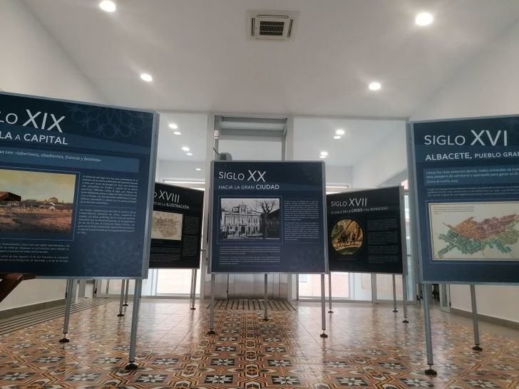 La exposición del 650 Aniversario del Privilegio de Villazgo se traslada al Archivo Municipal de Albacete