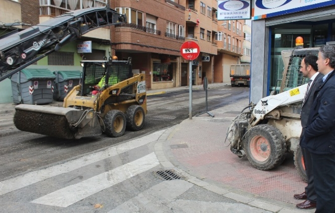 El Ayuntamiento de Albacete mejora el asfaltado en los alrededores de la plaza de toros