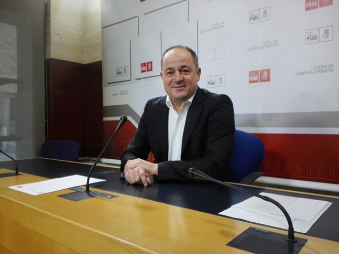 Emilio Sáez: “El PSOE de Castilla-La Mancha está en la defensa del Estado de Derecho y de la unidad de España”