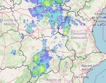 El Ayuntamiento de Albacete cierra parques y piscinas y suspende actividades al aire libre ante alerta naranja por tormentas eléctricas