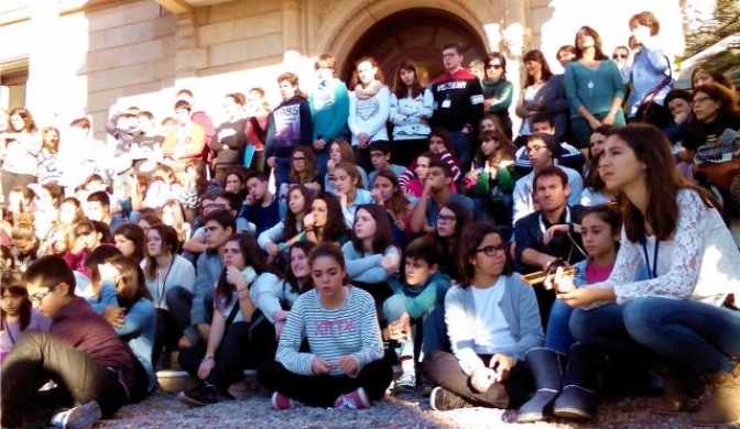 Cuatro estudiantes de Hellín participan en la II Conferencia Juvenil de Barcelona ‘Cuidemos el Planeta’