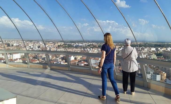 Aguas de Albacete celebra el Día Mundial del Medio Ambiente superando las 300 visitas a los depósitos de la Fiesta del Árbol