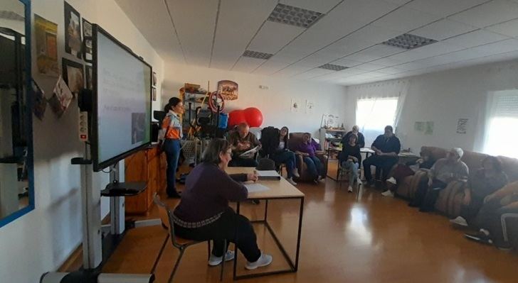ASPRONA en Villarrobledo recibe 3.000 euros para mejorar la empleabilidad de las personas con discapacidad