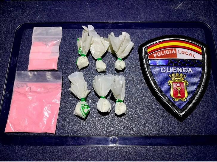 Detenido conductor en Cuenca por posesión de cocaína y tusi tras intentar huir a pie