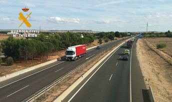 Detenida una mujer de 61 años por circular en sentido contrario 47 kilómetros en la A-31, entre Almansa y Albacete