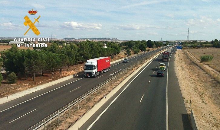 Detenida una mujer de 61 años por circular en sentido contrario 47 kilómetros en la A-31, entre Almansa y Albacete