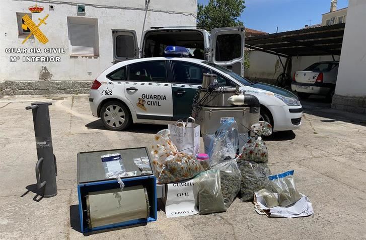 Dos detenidos, de 35 y 36 años, en Lucillos (Toledo) por tráfico de drogas y cultivo de estupefacientes