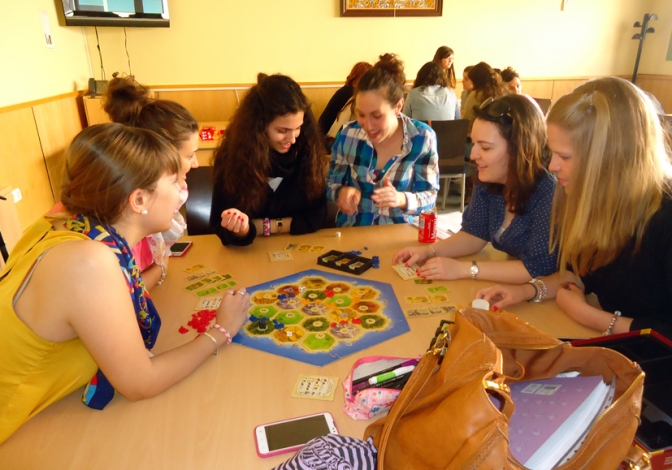 Unas jornadas de la UCLM abordan el uso del juego como herramienta para la intervención logopédica
