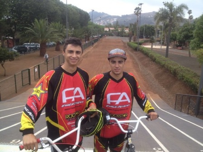 Los albaceteños Javi y Alex García disputan en Tenerife el Campeonato de España de BMX