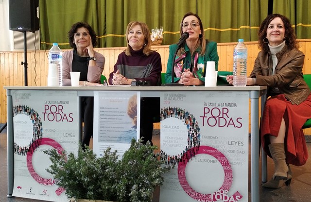 Diversas actividades organizadas por el Ayuntamiento de Molinicos (Albacete) para homenajear a las mujeres