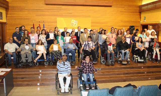 Entrega de diplomas de las actividades formativas del CRMF de Albacete