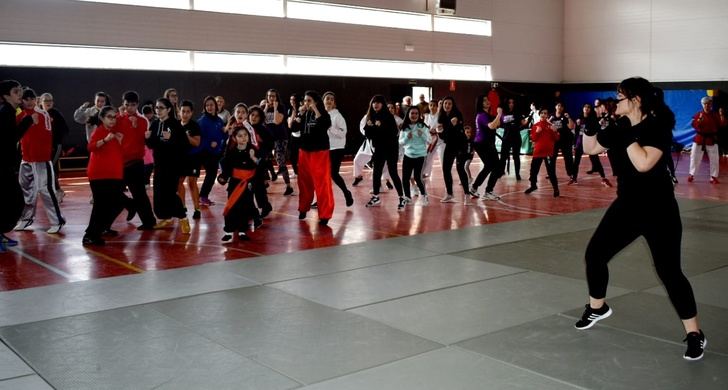 La Diputación de Albacete remarca su apoyo a las asociaciones y colectivos que luchen por la igualdad de la mujeres