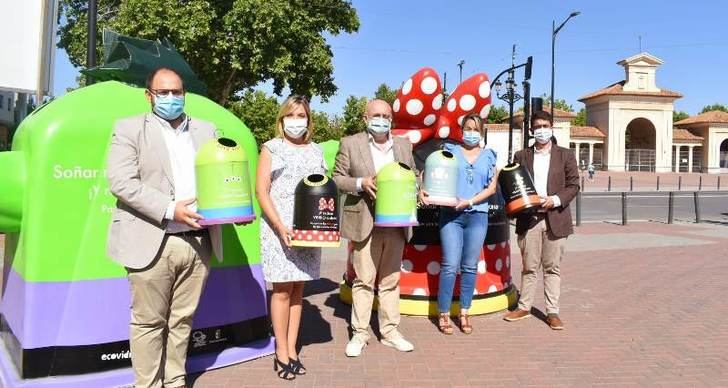 Los personales de Disney ayudarán al reciclaje del vidrio en las calles de Albacete