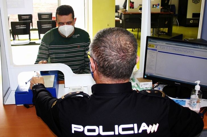 Los equipos móviles de DNI tramitan una media de 2.000 documentos anuales en la provincia de Albacete