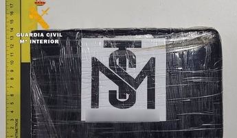 Dos detenidos en Chinchilla (Albacete) tras intervernirles más de 1 kilo de cocaína oculto en su coche