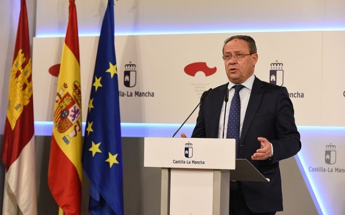 La Junta de Castilla-La Mancha podrá dar por finalizados los contratos con empresas que acumulen impagos de dos meses