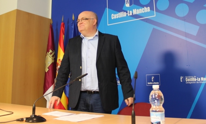 Ruiz Santos (PSOE) critica la decisión de González Ramos de quedarse en Madrid y abandonar Albacete