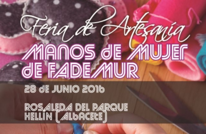 Hellín acoge la Feria Artesana de Fademur Manos de Mujer