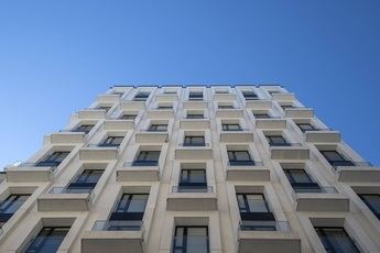 Construcción industrializada residencial en altura. Edificios hechos a medida, más rápido y con máxima eficiencia