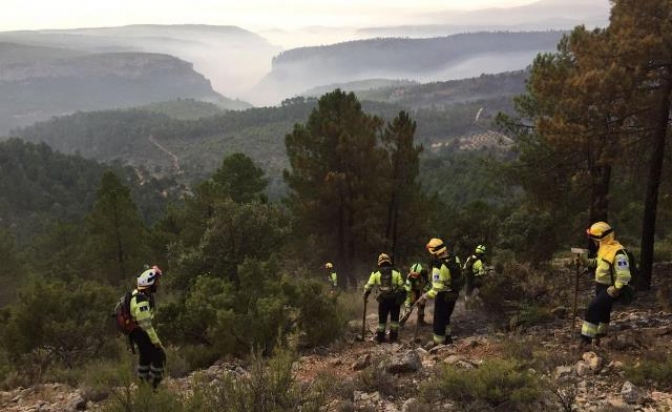 La UME se repliega de Yeste y Molinicos tras una semana de incendio