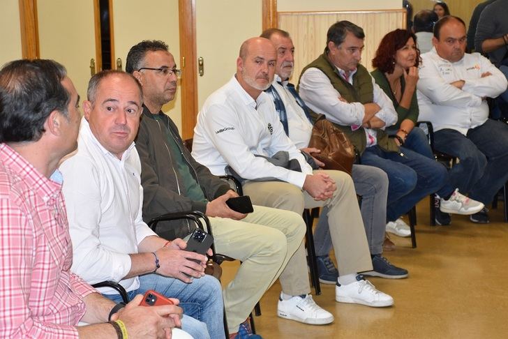 Emilio Sáez (PSOE) solicita la 'complicidad' de clubes y federaciones para consolidar a Albacete como 'capital del deporte'