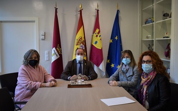 Un nuevo centro en la calle José Echegaray solventará la falta de espacio de asociaciones sociosanitarias de Albacete