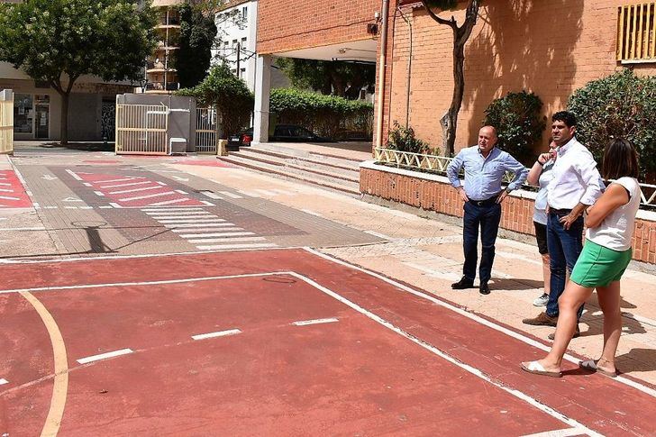 El Ayuntamiento realiza trabajos de mejora en más de 15 colegios de Albacete