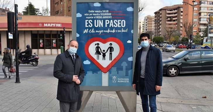 Albacete lanza una campaña para fomentar los desplazamientos a pie o en bici a colegios e institutos