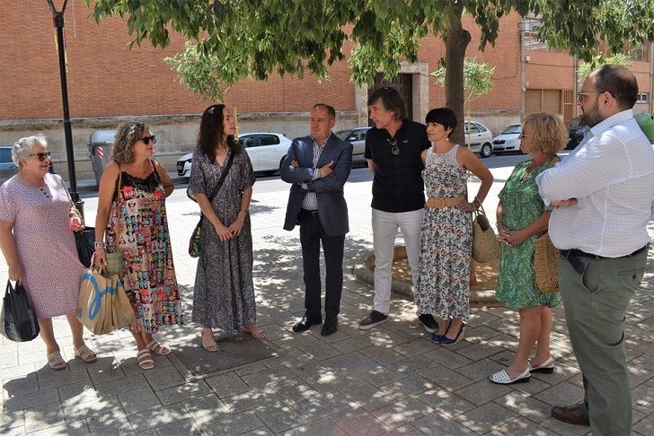 La plaza de Jesús de Medinaceli de Albacete dispondrá del primer columpio adaptado para sillas de ruedas de la ciudad