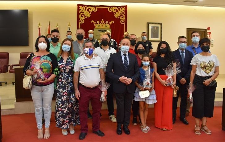 El alcalde de Albacete mostró su “agradecimiento profundo” a las 12 personas reconocidas por la Policía Nacional