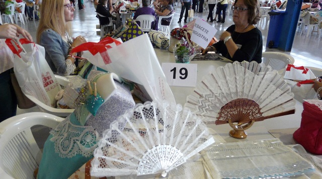 El III Encuentro de Encaje de Bolillos reunirá a cerca de 200 bolilleras de la provincia de Albacete