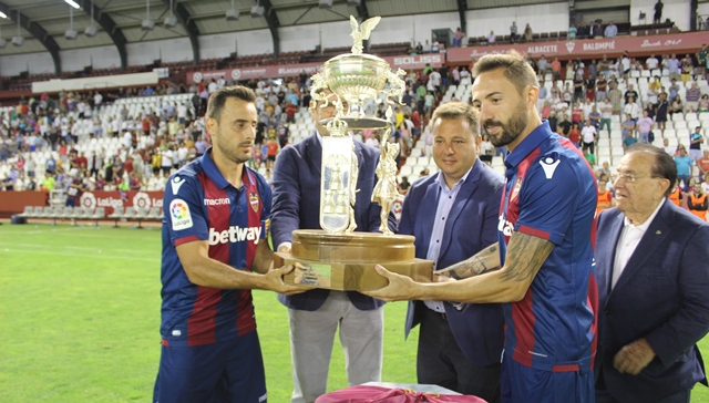 El Levante conquistó el Ciudad de Albacete en la tanda de penaltis (2-2)