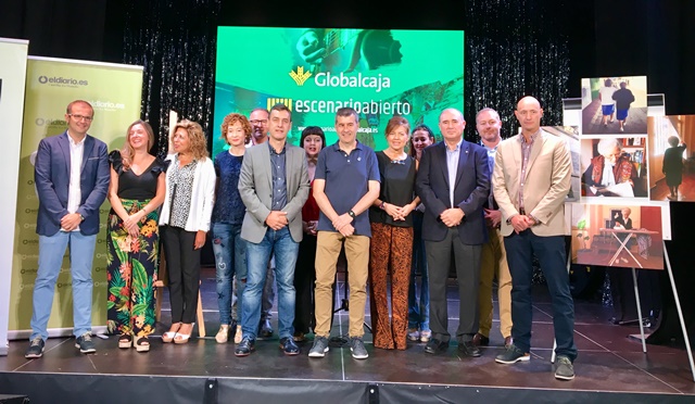 Globalcaja entrega en su stand ‘Escenario Abierto’ de la Feria de Albacete los premios de fotografía de Trabajo Social