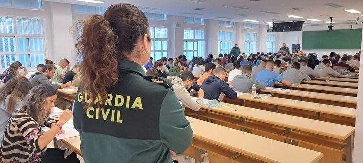 Cerca de 28.000 aspirantes compiten por 3.118 plazas en la Guardia Civil este sábado