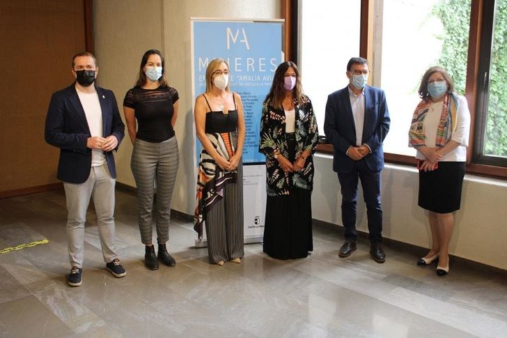 Una veintena de mujeres artistas de C-LM exponen en la VII edición de 'Amalia Avia' en Albacete