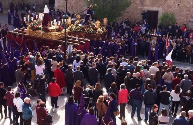 Viernes Santo en El Bonillo, bonitas procesiones y alta participación