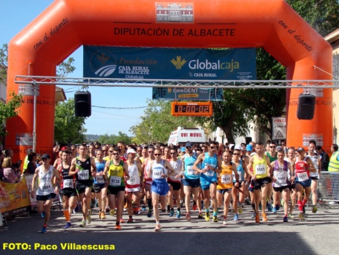 Pedro Amores y María José de Toro vencieron en la III Carrera Popular de Casas de Lázaro