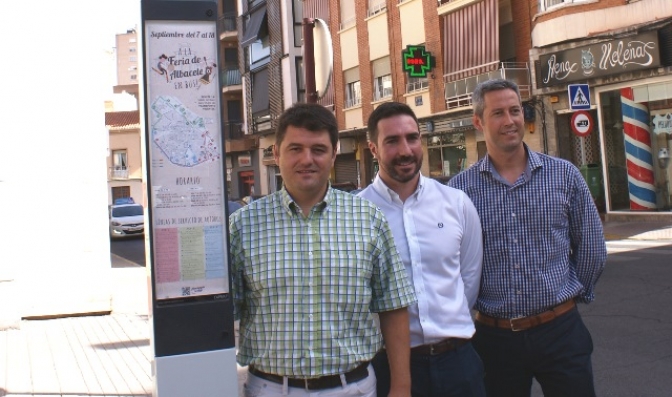 Albacete instala en los autobuses municipales puntos de recarga móvil por USB