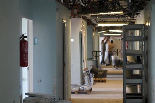 El hospital de Hellín volverá 'en pocas semanas' a la normalidad tras entrar en fase final las obras del incendio