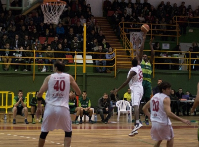 Derbi con ambiente de lujo entre Albacete Basket y Villarrobledo
