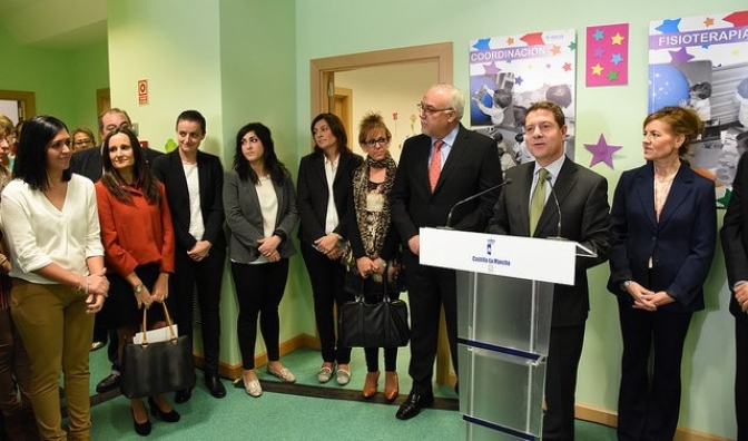 García-Page anuncia la universalización del servicio de atención temprana en Castilla-La Mancha