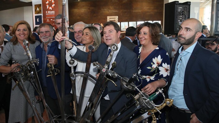 Page inaugura en Toledo Farcama, la feria que artesanía de Castilla-La Mancha