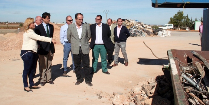 Villarrobledo cuenta ya con una nueva planta de reciclaje de residuos de la construcción