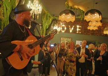 Óscar Hidalgo y Juanjo Ballesta reconocidos en la gala inaugural del Festival de Cine de Hellín