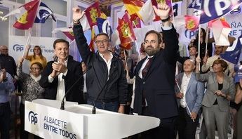 Feijóo, en Albacete, augura que el 'compromiso' del PP con Castilla-La Mancha 'será recompensado'