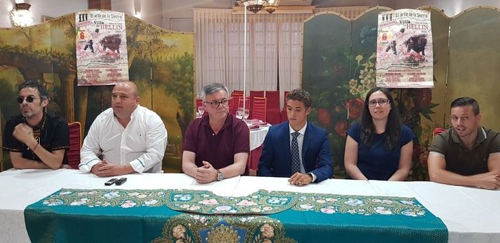 Diego Carretero ‘se encerrará’ con cinco toros en la Feria de Hellín de este año